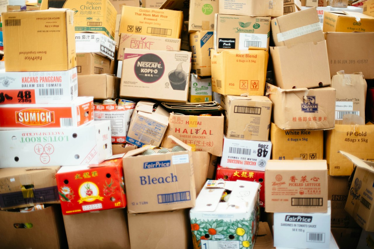 Kartonnen dozen klaar voor verzending